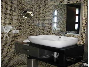 גורגאון The Grand Hotel Bizzotel מראה חיצוני תמונה